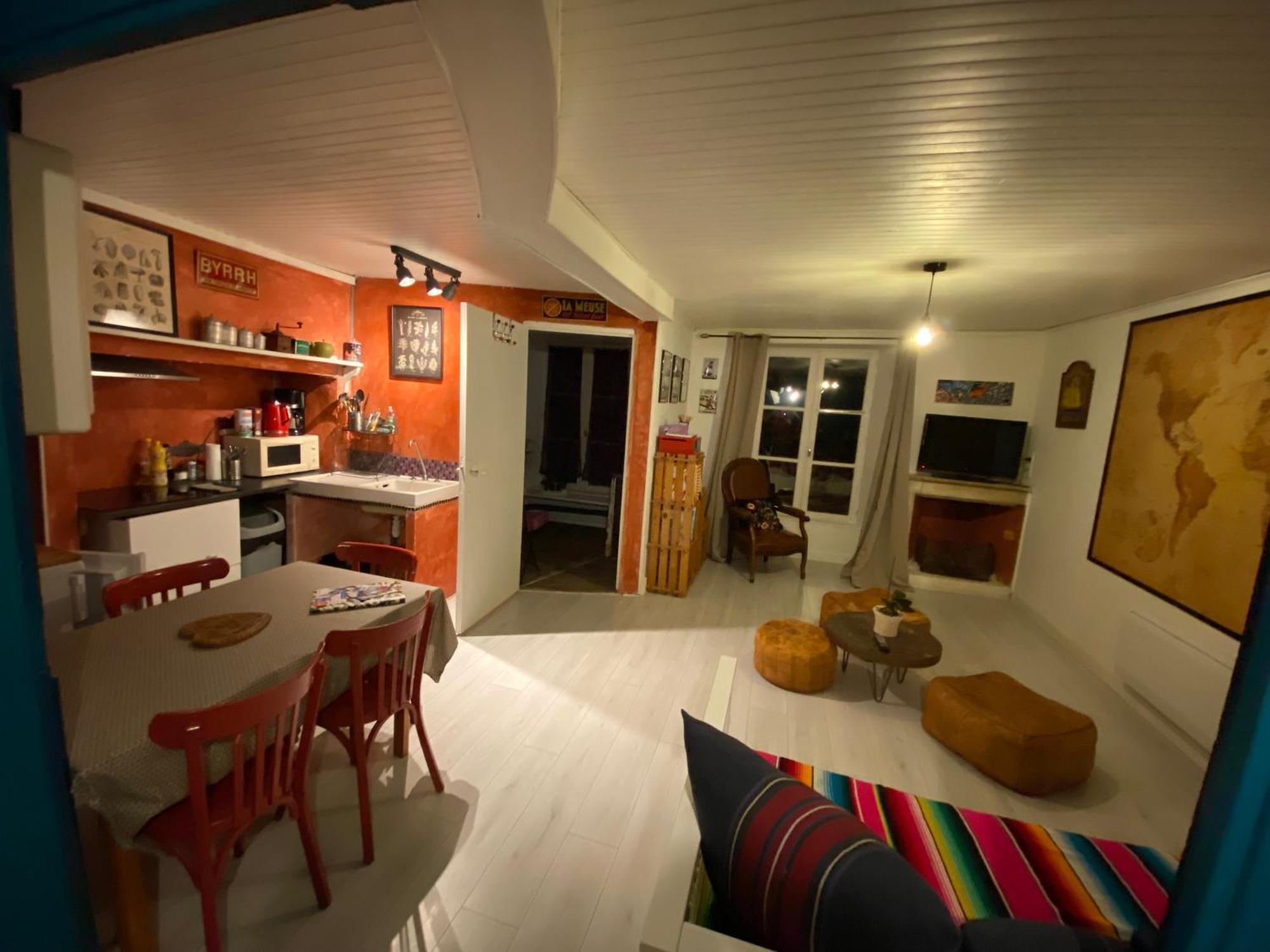 Charmant Appartement Au Coeur Des Volcans D Auvergne Murat  Extérieur photo