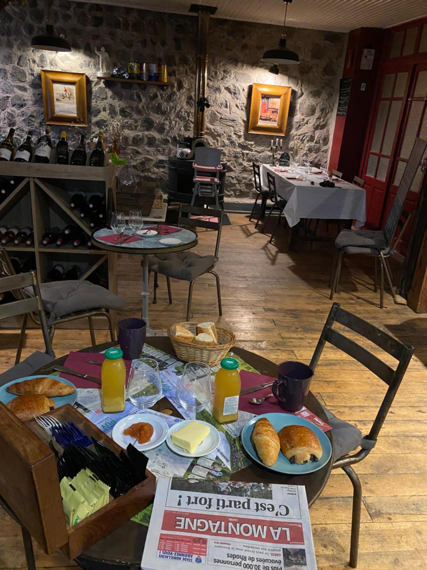 Charmant Appartement Au Coeur Des Volcans D Auvergne Murat  Extérieur photo